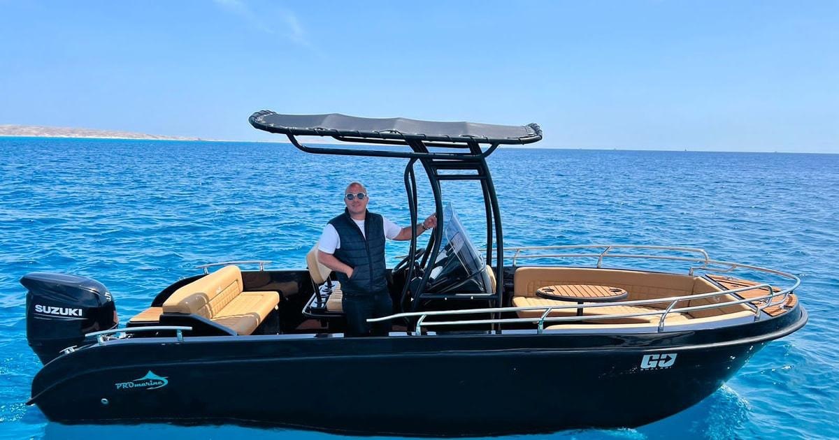 Speed boat avec anniversaire et visite de deux îles